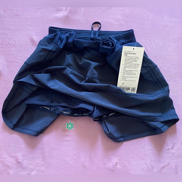 Lululemon - Pace Rival Mide-Rise Skirt -Size:6 Color: TRNV-Liner Inseam Is 3.5”. - Picture 3 of 6